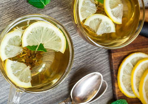 uống nước chanh quế giảm đau dạ dày